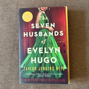 The Seven Husbands of Evelyn Hugo Book